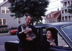 S1364 Alice and Gordon Bennett & cat